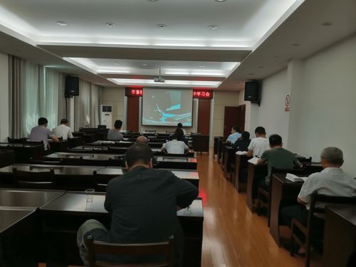 以案为鉴明初心，警钟长鸣促廉洁——宜都市畜牧服务中心组织观看警示教育片《叩问初心》